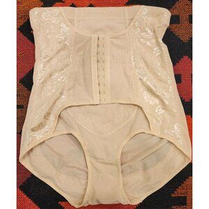 NEW Women's Beige High-Waisted Tummy Control Shapewear 2XL W/ Hook Closure